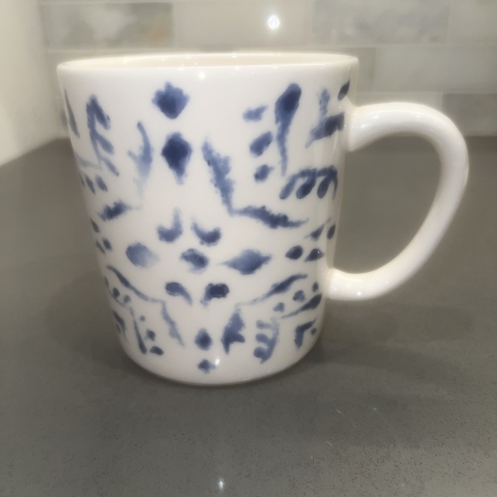 Kirkland's Blue &  White 16oz. Coffee Mug 4"H